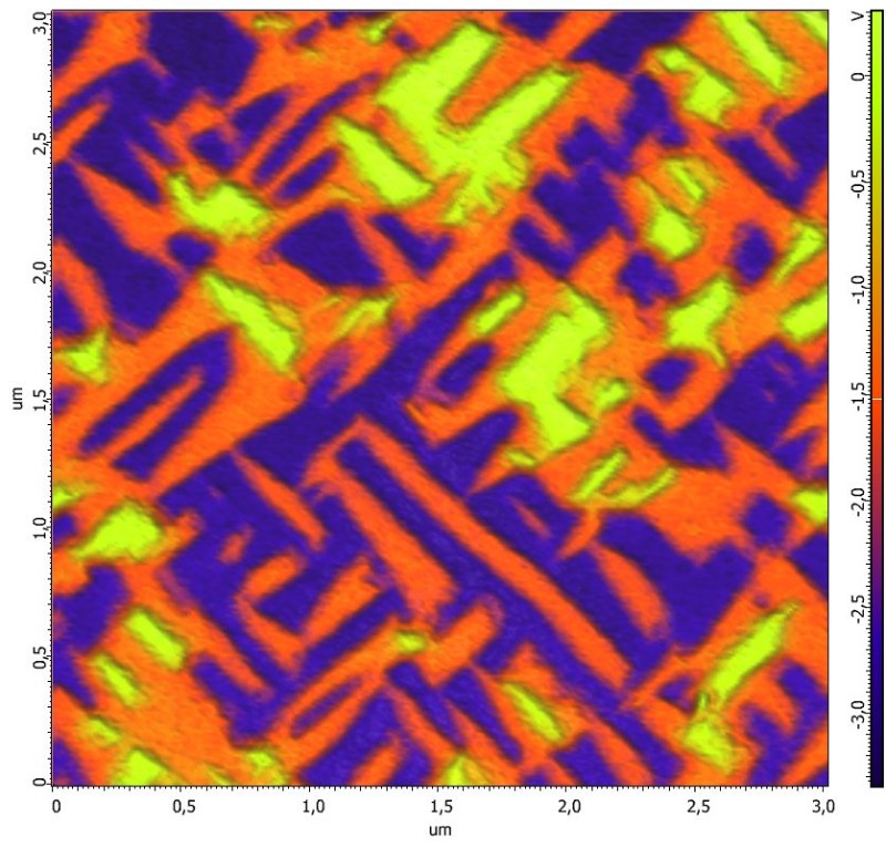 ferroelectric_domains_in_bifeo3_thin_film